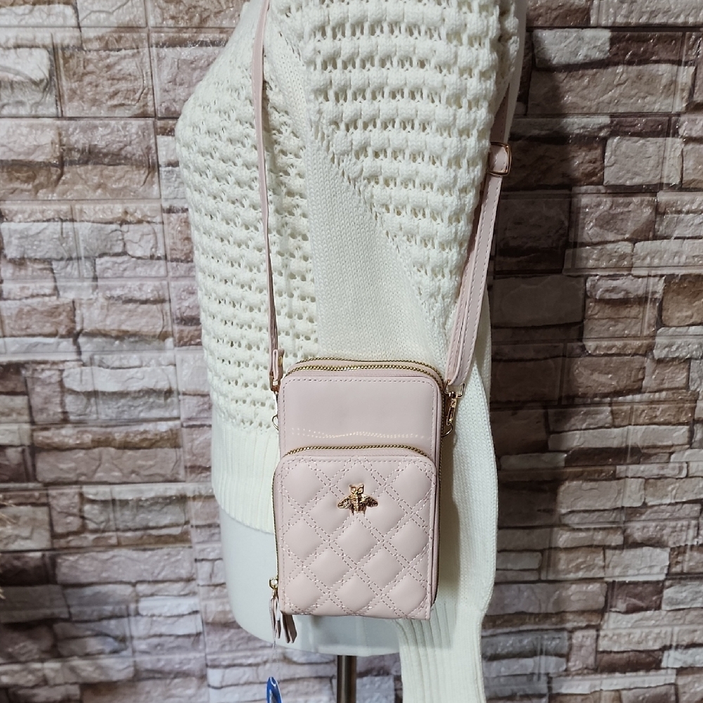 Chic Unlimited Elegant  Light Pink Quilted Crossbody Bag Brand New